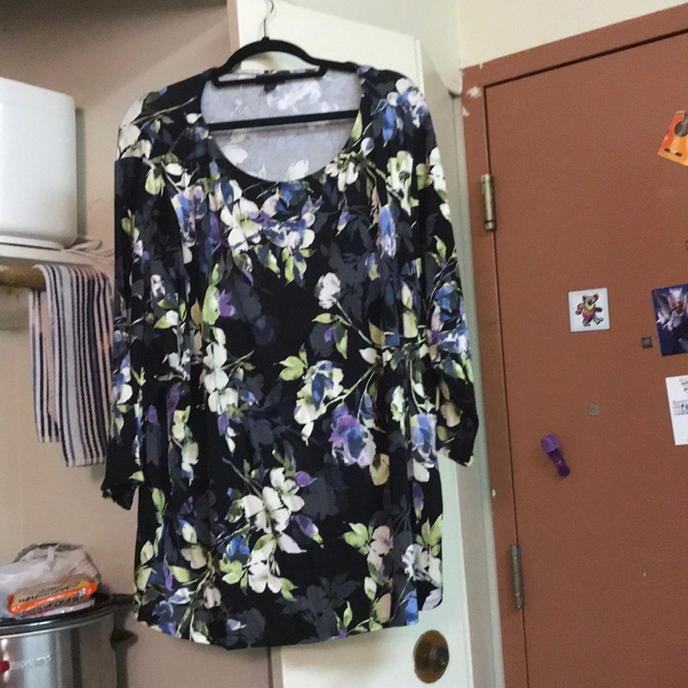 J.jill scoop neck soft and comfy